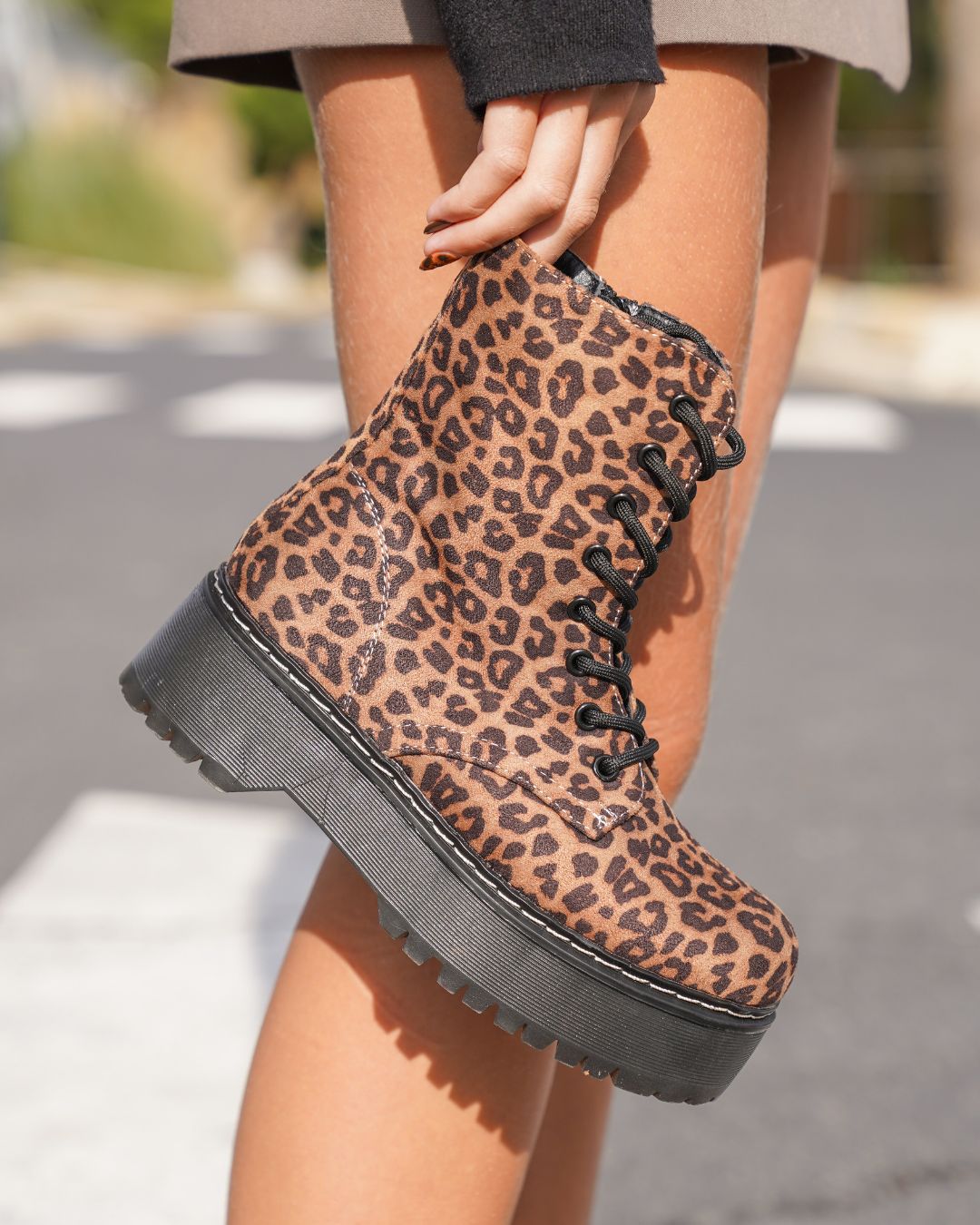 Boots leopard femme on sale