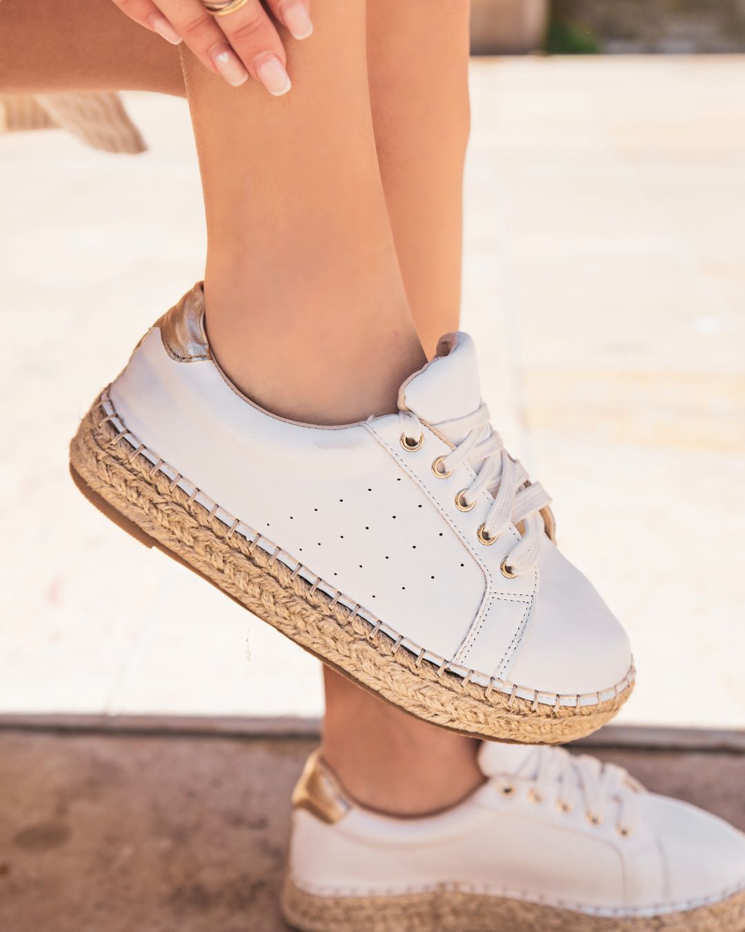 Basket femme espadrille blanche à lacets - Arielle - Casualmode.be